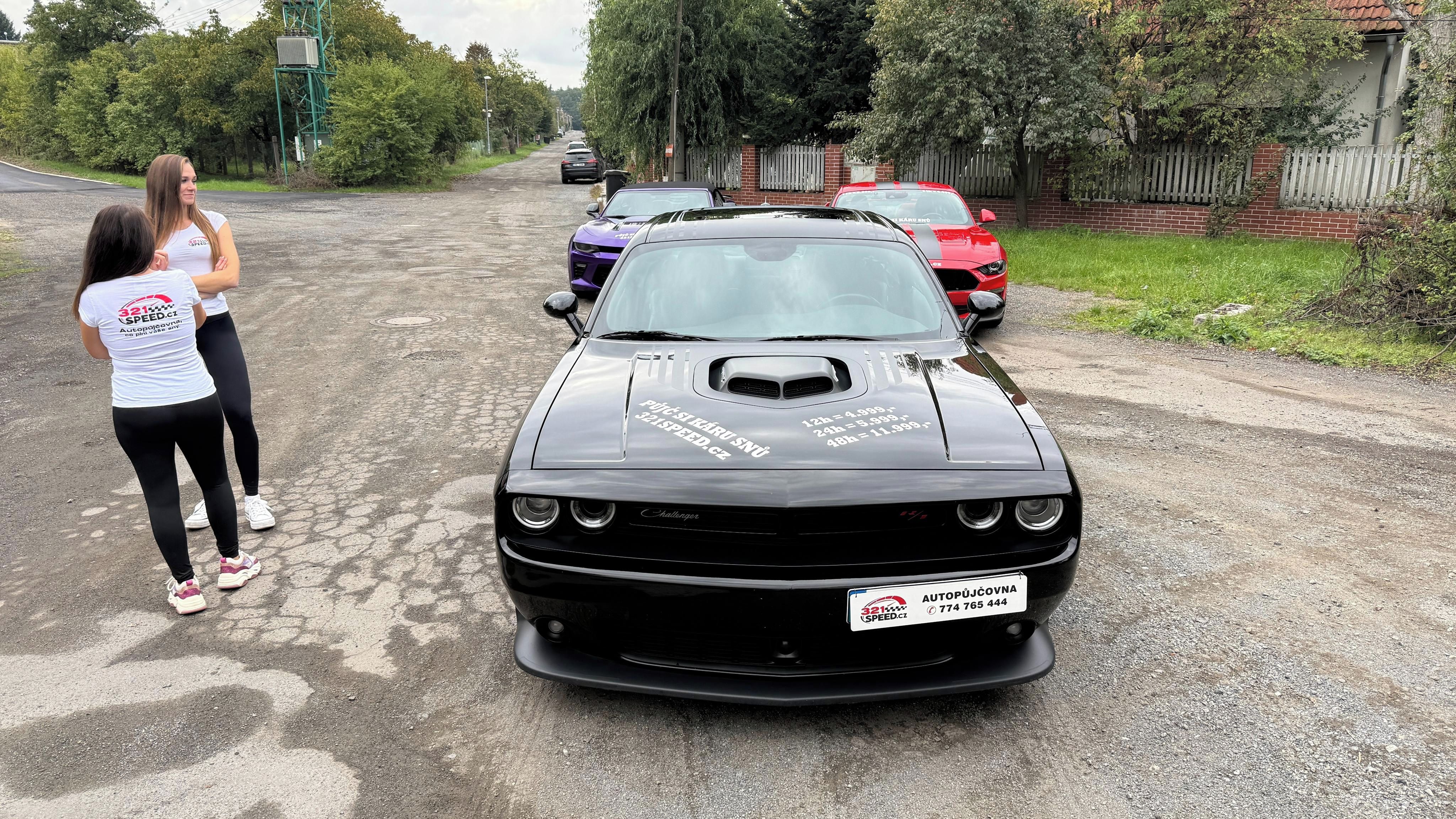 Dodge Challenger, 5.7 V8 Shaker - MuscleCar - fotka 3