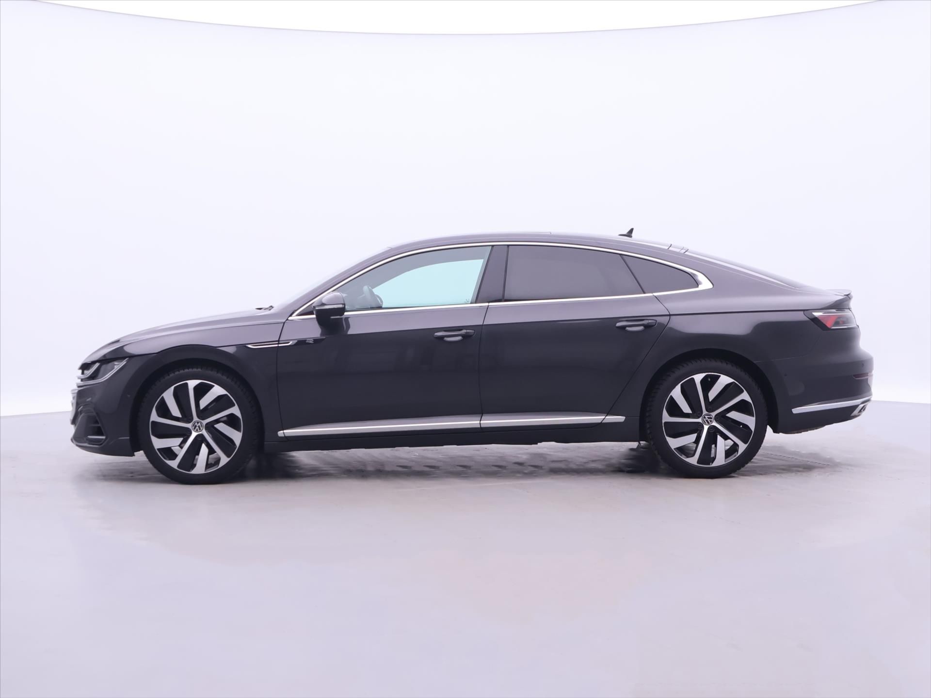 Volkswagen Arteon, 2,0 TSI 200kW 4MOT R-Line DSG - fotka 4