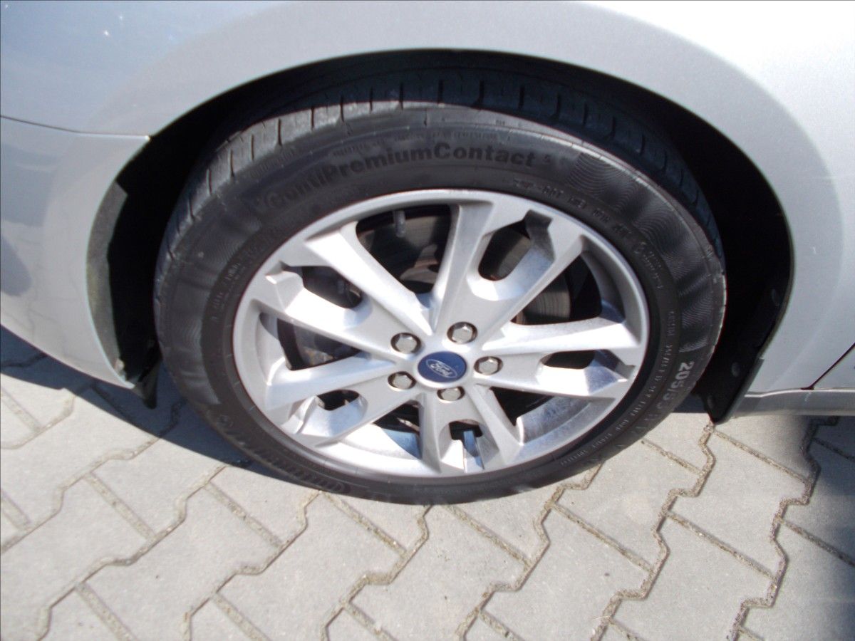 Ford Tourneo Connect, 1,5 EcoBlue LONG 88 kW TZ COC - fotka 5