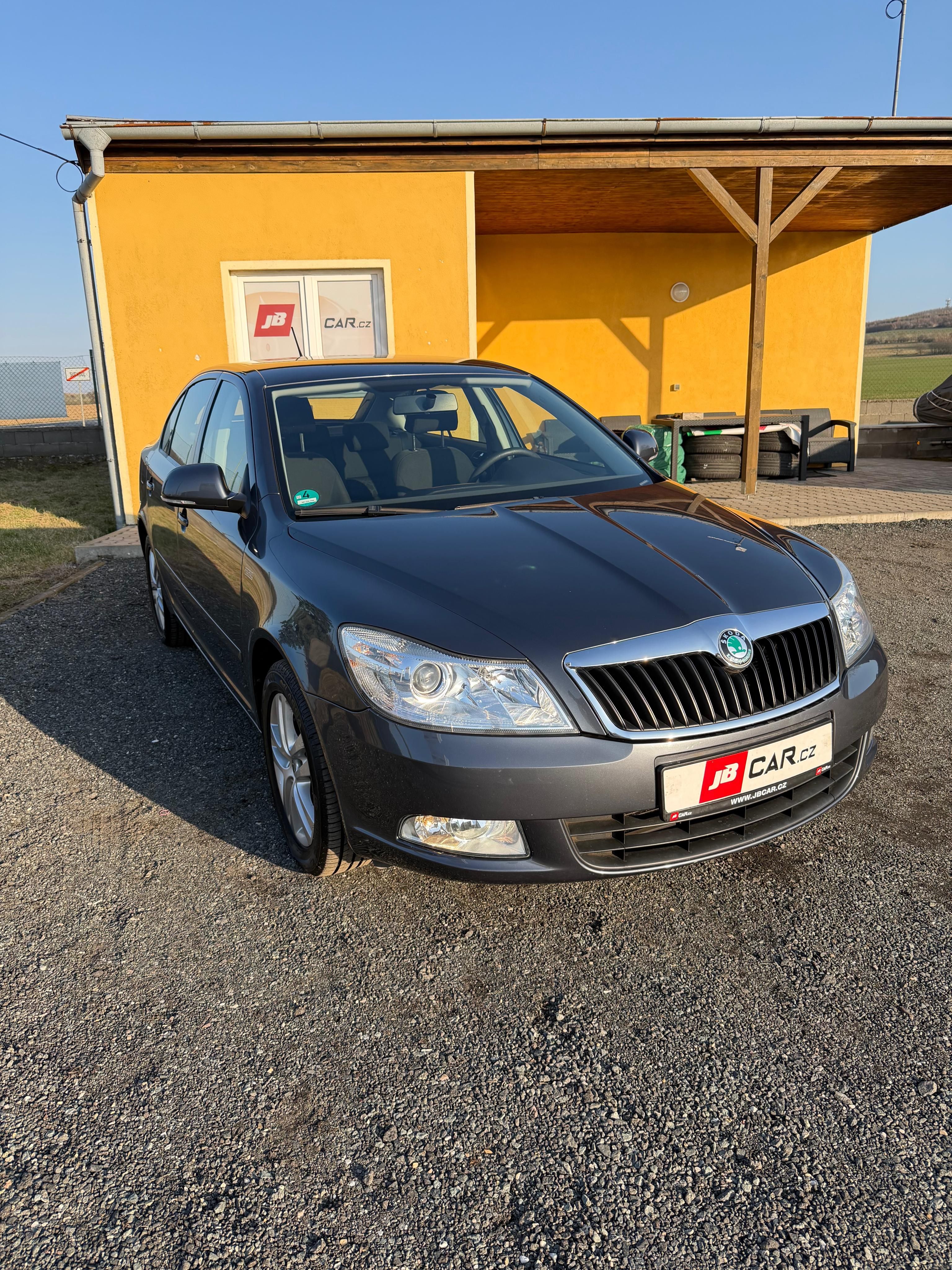 Škoda Octavia, 1.2 TSI DSG VÝHŘEV TAŽNÉ !KM!