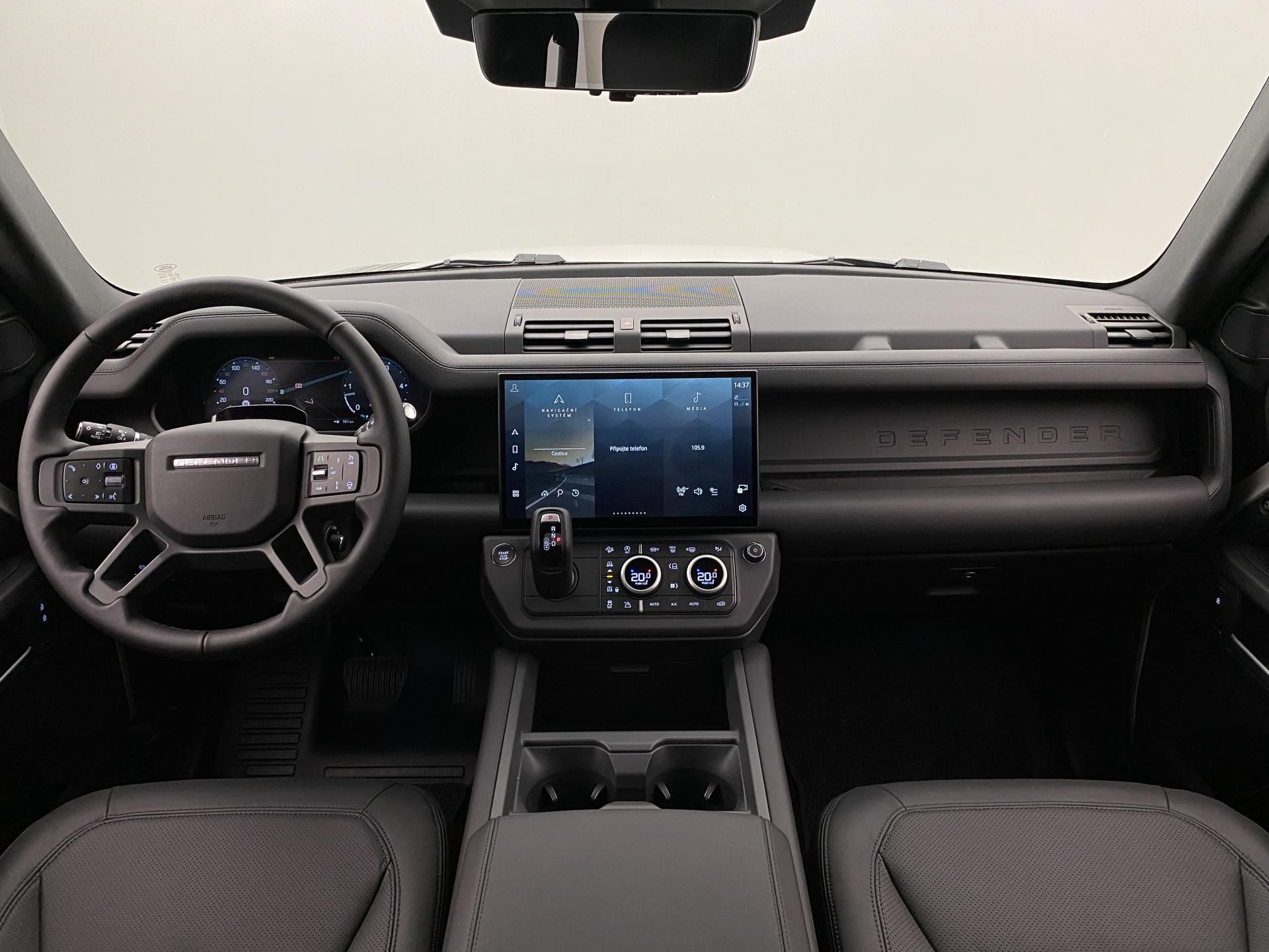 Land Rover Defender, 110 D350 X-Dynamic HSE - fotka 2