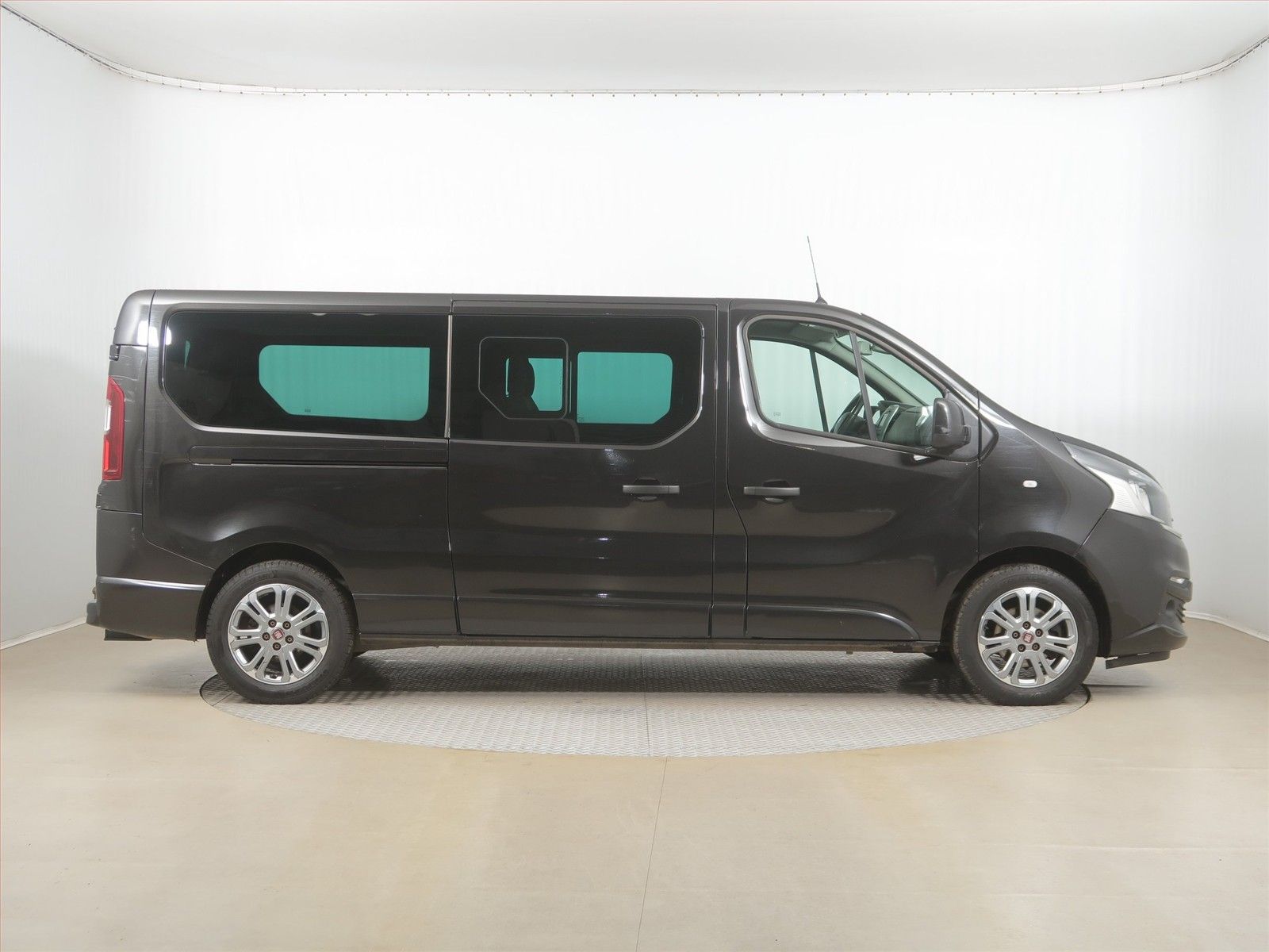 Fiat Talento, 2.0 EcoJet, Bus, 5Míst, Klima - fotka 6
