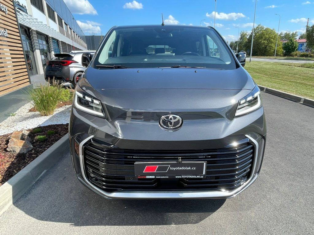 Toyota Proace Verso, 2.0 D A/T L2 Family 8S Webasto - fotka 4