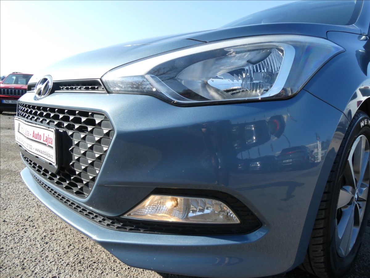 Hyundai i20, 1,1 CRDi 1.majitel, webasto - fotka 4