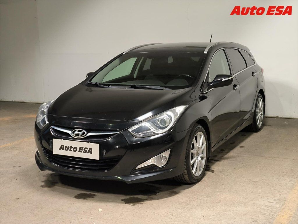 Hyundai i40, 1.7CRDi,AT,navi,xenon - fotka 3