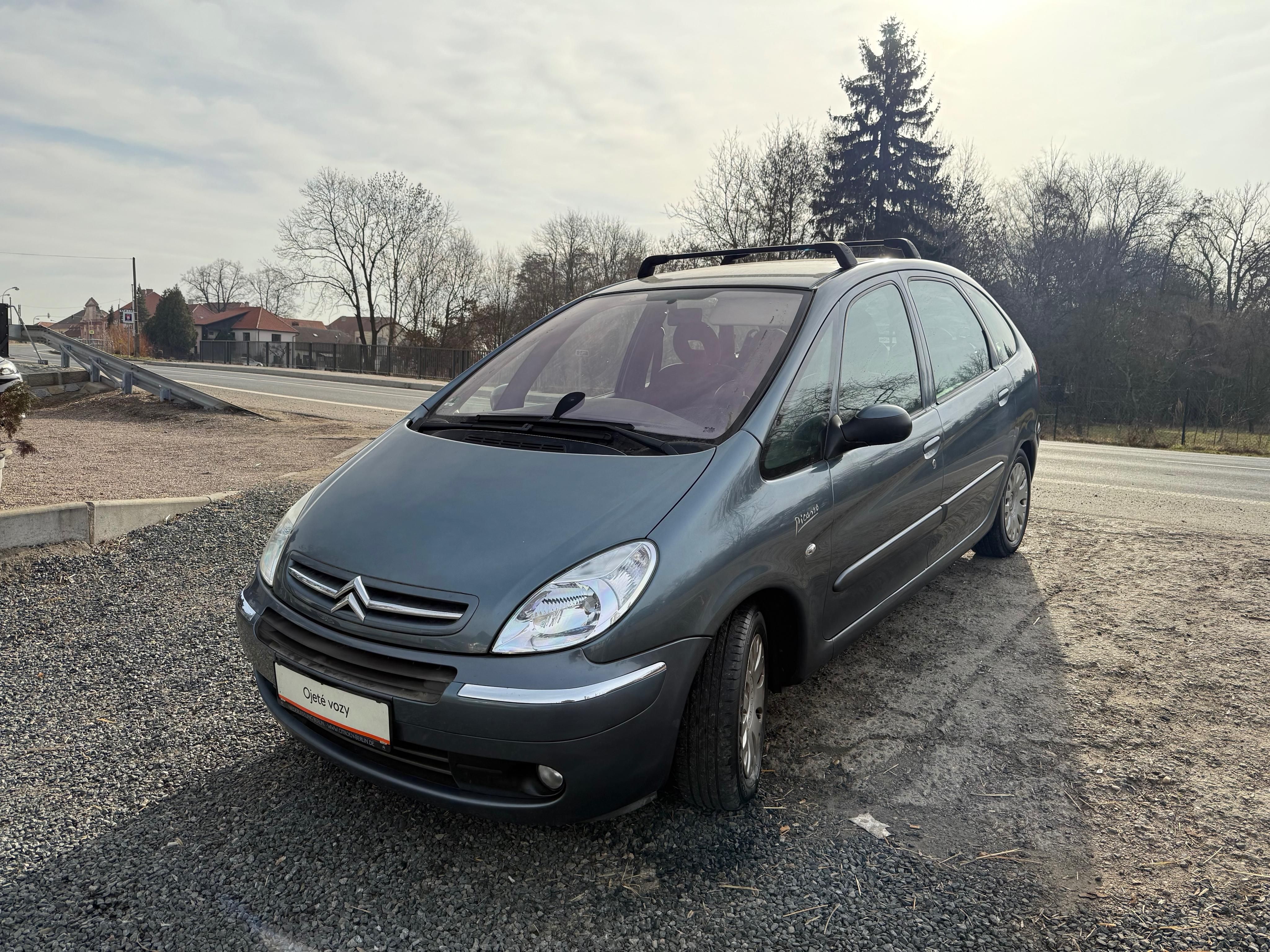 Citroën Xsara Picasso, 1.6i 16v 80kw Klima Tažné - fotka 6