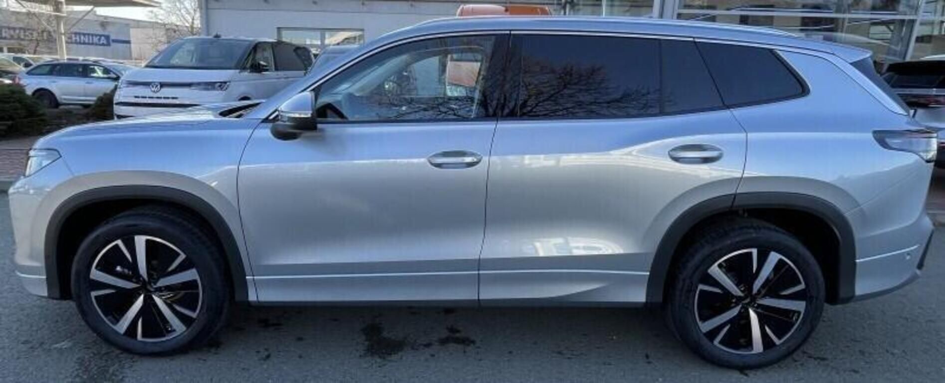Volkswagen Tayron, People 2,0 TDI 7DSG 110 kW - fotka 2