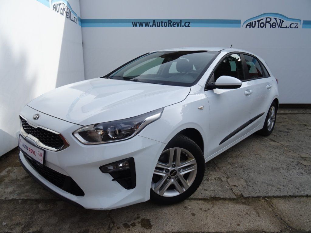 Kia Cee´d, 1.4i,73kW,NovéČR,S.kn,ALU - fotka 2