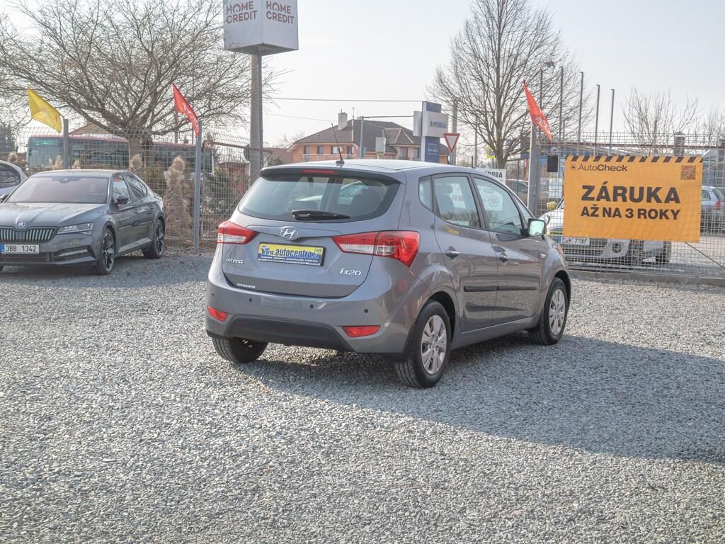 Hyundai ix20, ČR 1.6i 92KW mat – 12/2012 - fotka 5