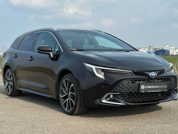 2.0 Hybrid E-CVt Executive