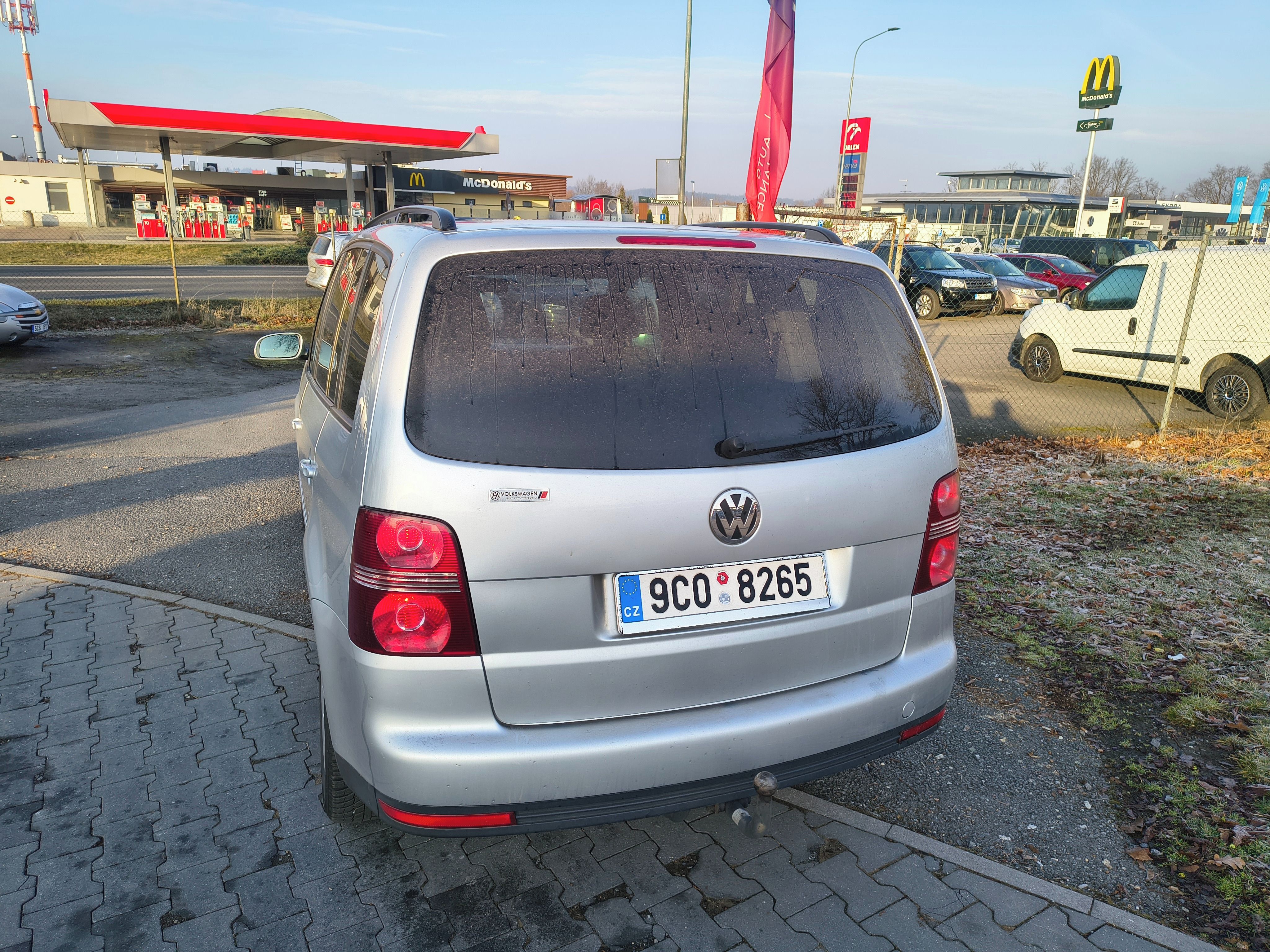Volkswagen Touran, 1,9 TDi - nová STK - fotka 3