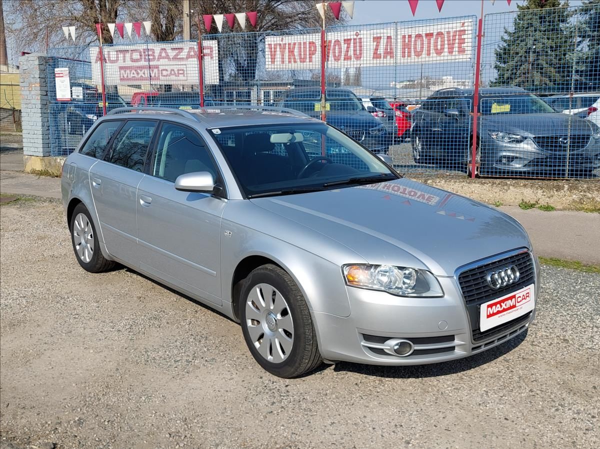 Audi A4 Avant, 1,6 i S4 - fotka 3