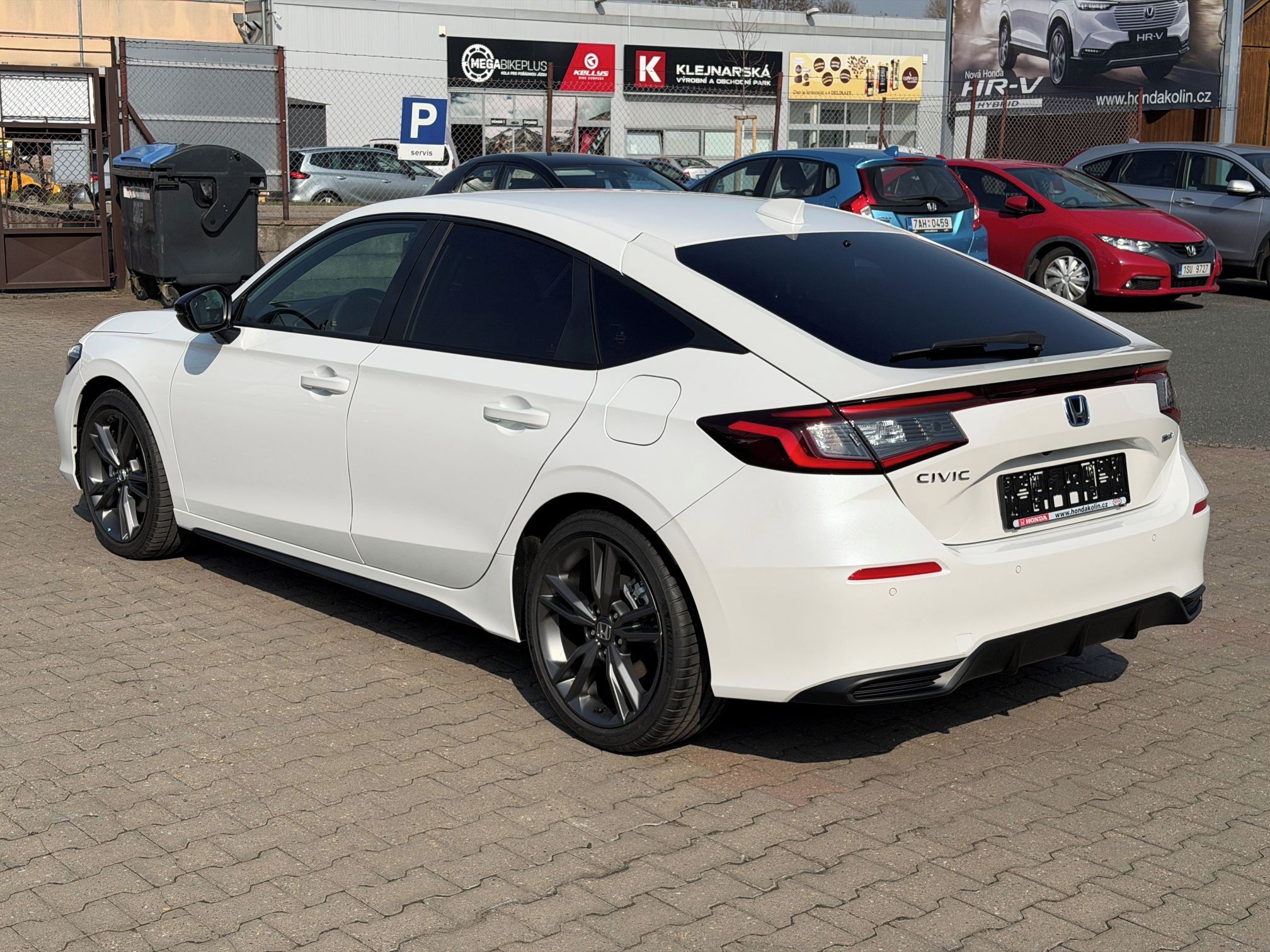 Honda Civic, 2,0 Sport e:HEV - fotka 6