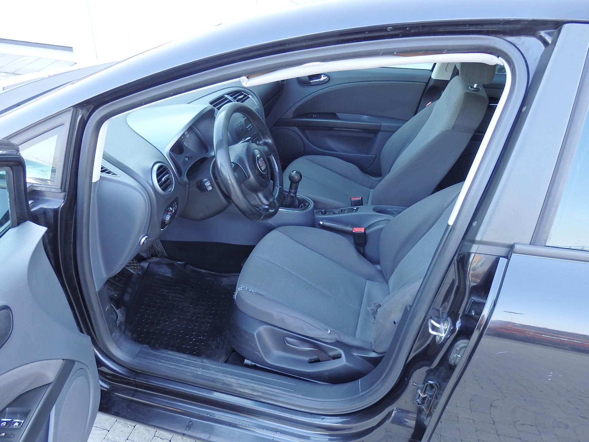 Seat Leon, 1.6i 75 kW DIGI. KLIMA, LPG - fotka 6