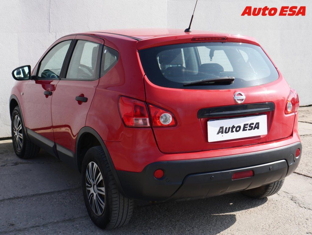 Nissan Qashqai, 1.6i,ČR,AC,park.asist - fotka 4