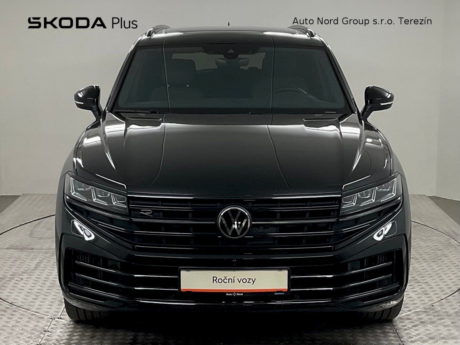 Volkswagen Touareg, R 3,0 TSI 340Kw eHYBRID - fotka 4