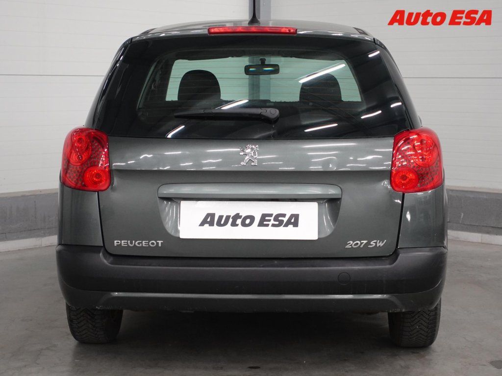 Peugeot 207, 1.6,AC - fotka 5