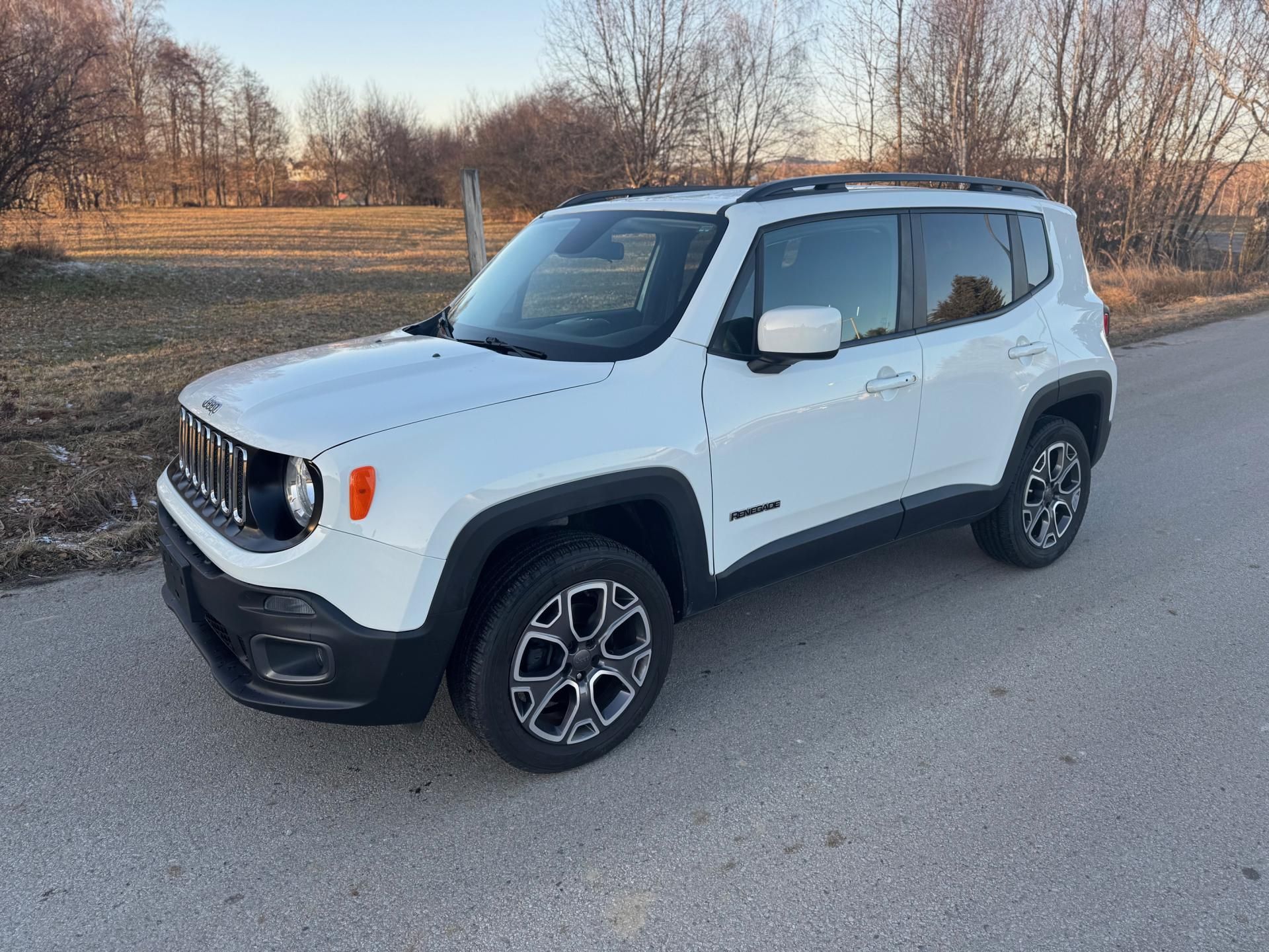 Jeep Renegade, 2.4 AUTOMAT 4x4,SERVISNÍ KNIHA - fotka 3