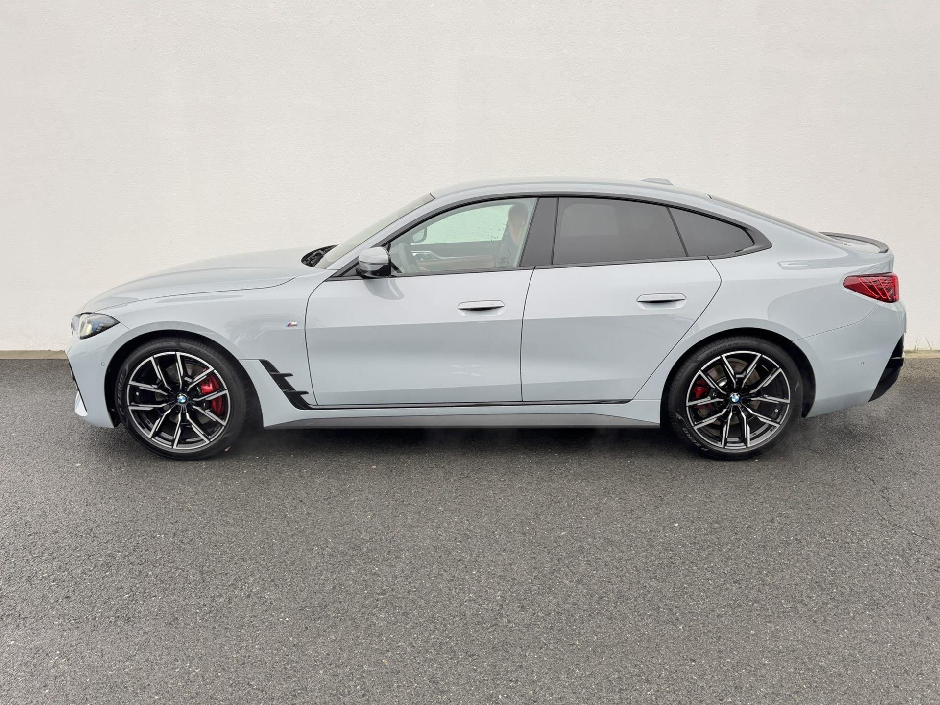 BMW Řada 4, 430D xDrive GranCoupé M PRO - fotka 3