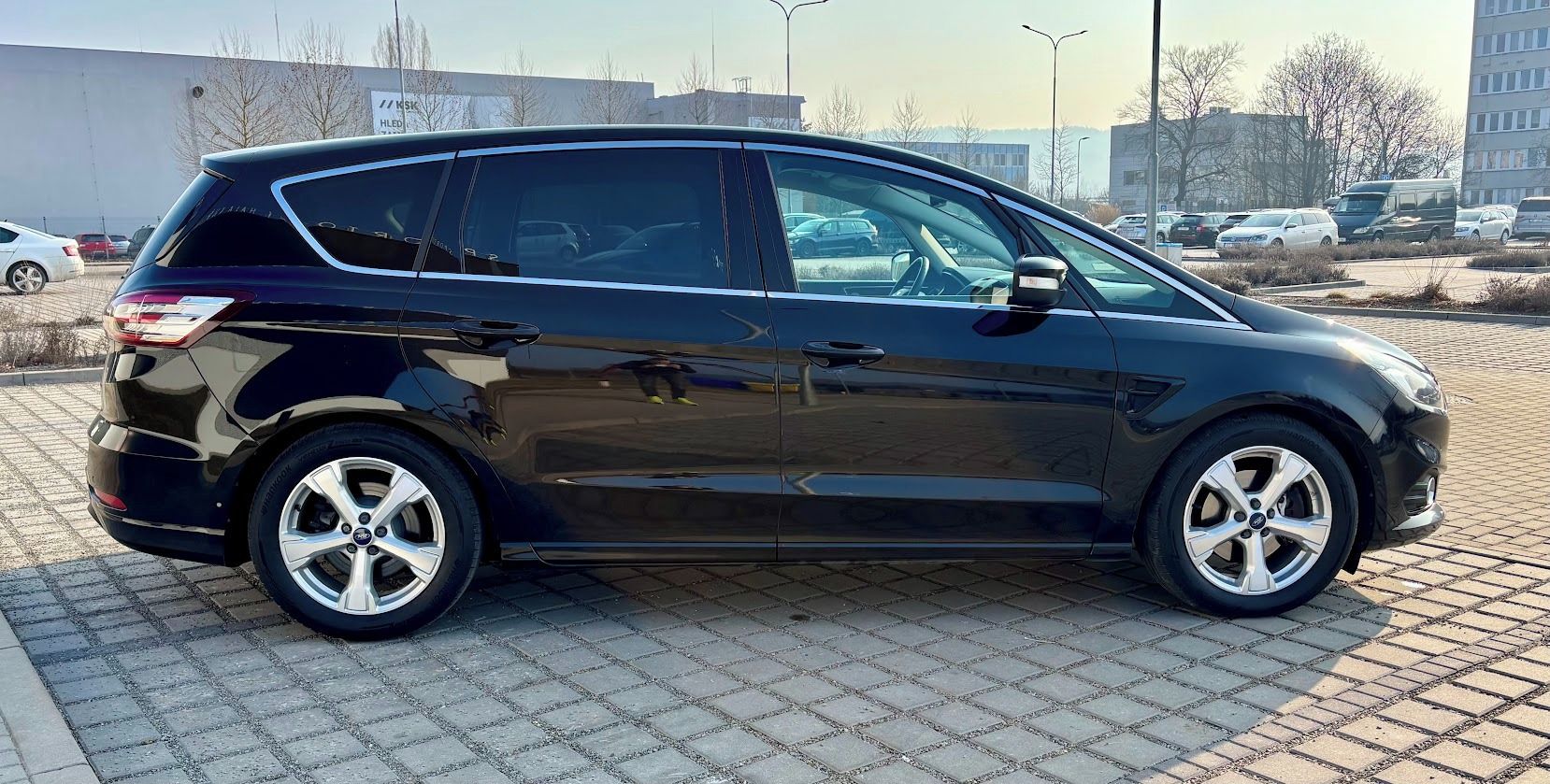 Ford S-MAX, 2.0 TDCi, Titanium, DPH - fotka 6