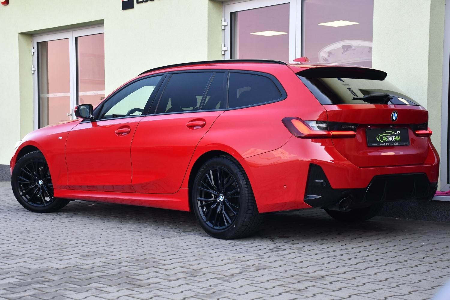 BMW Řada 3, 320d xD M-SPORT ČR 3L-ZÁRUKA - fotka 3
