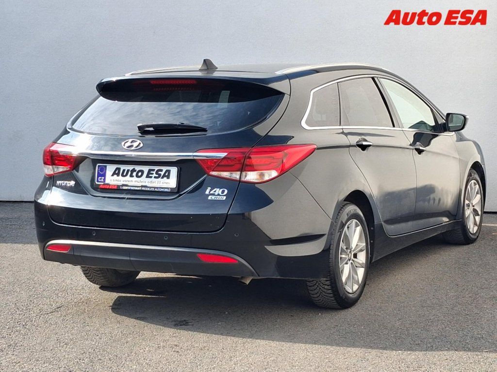 Hyundai i40, 1.7 CRDi,Trend,AT,TZ - fotka 4