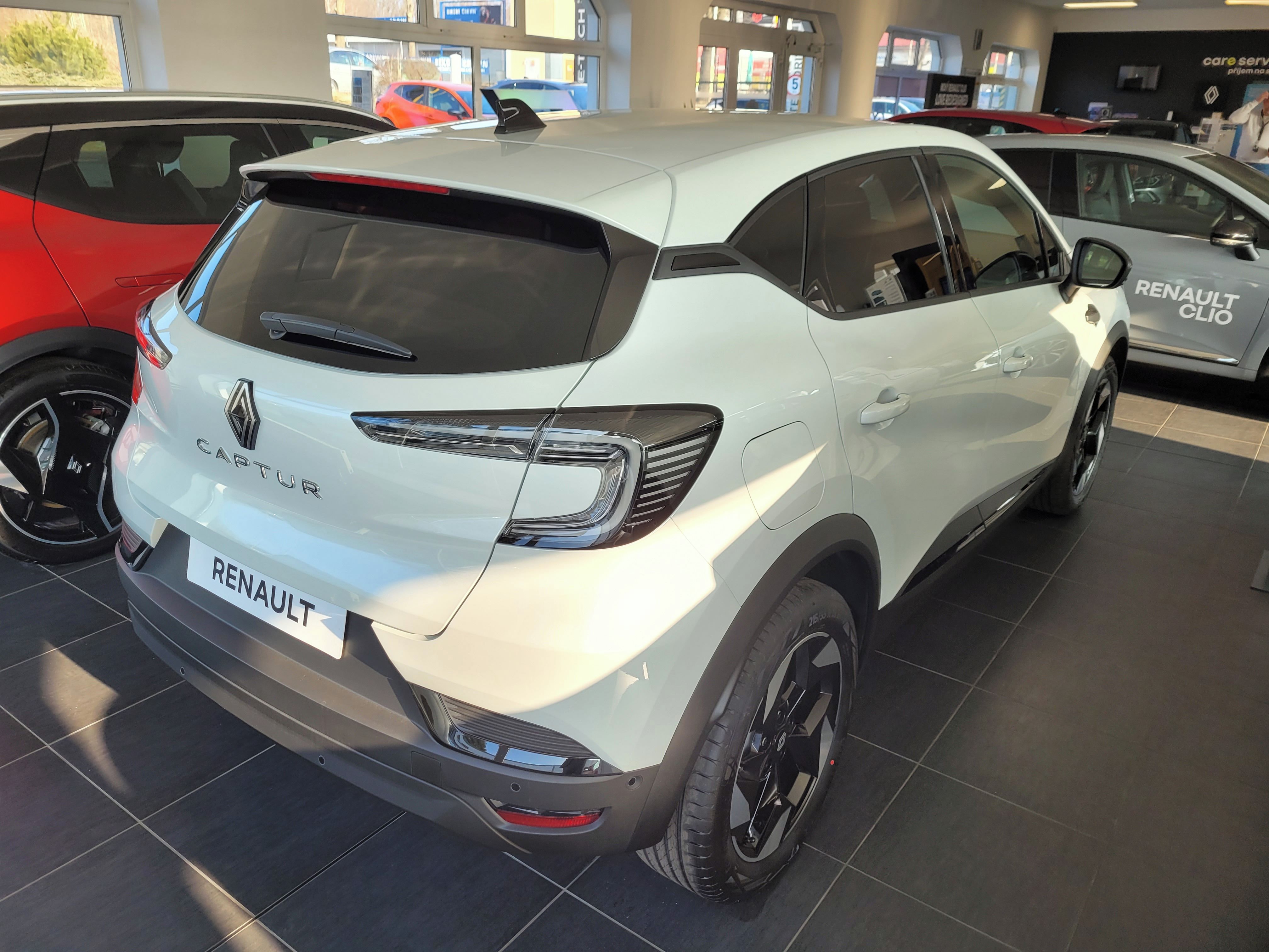Renault Captur, techno TCe 90 E6W - fotka 3