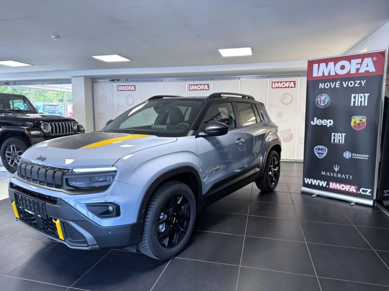 Jeep Avenger, 1.2 T e-hybrid AT 145k 4xe - fotka 3