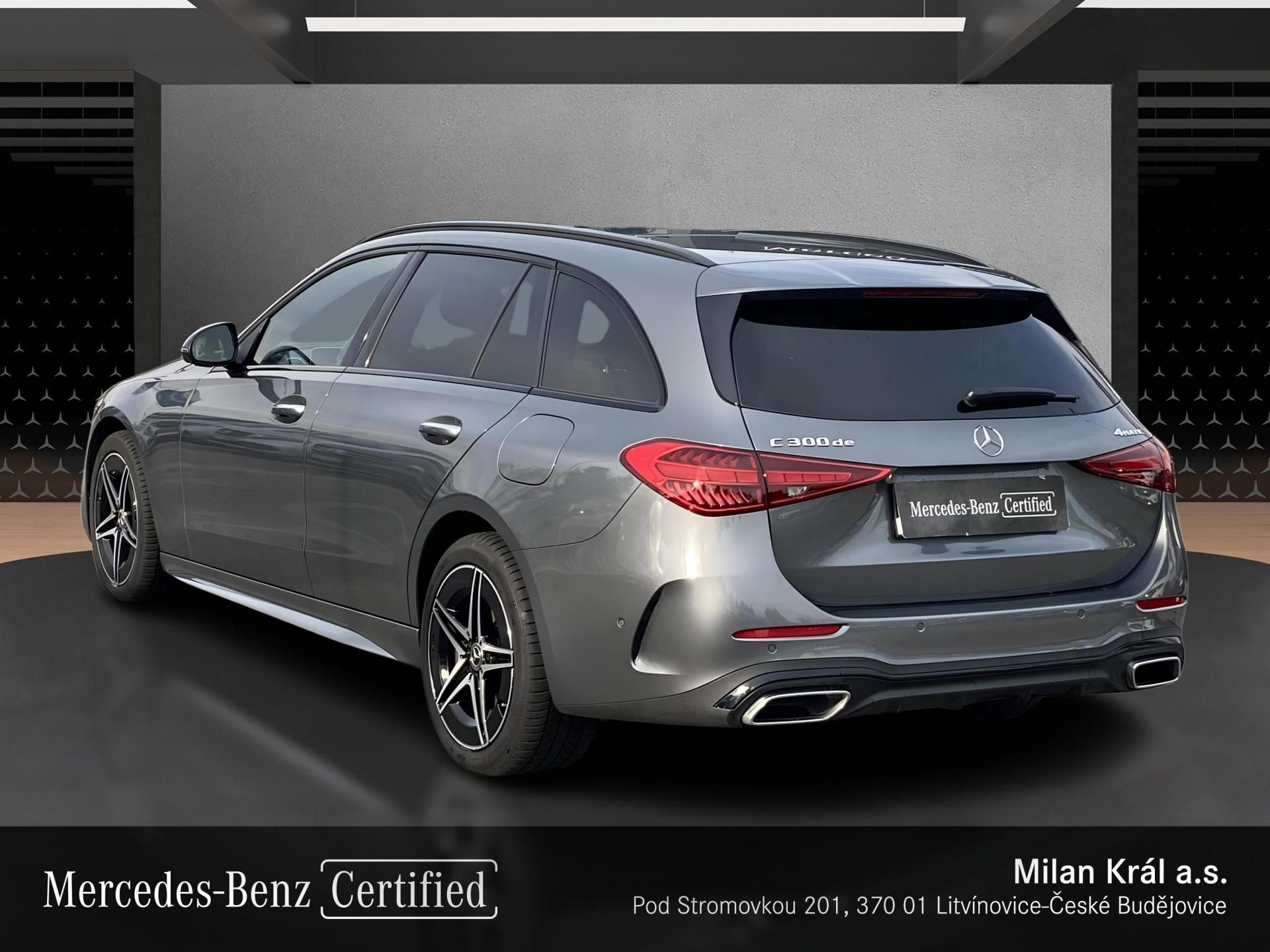 Mercedes-Benz Třídy C, C 300 de 4MATIC - fotka 3