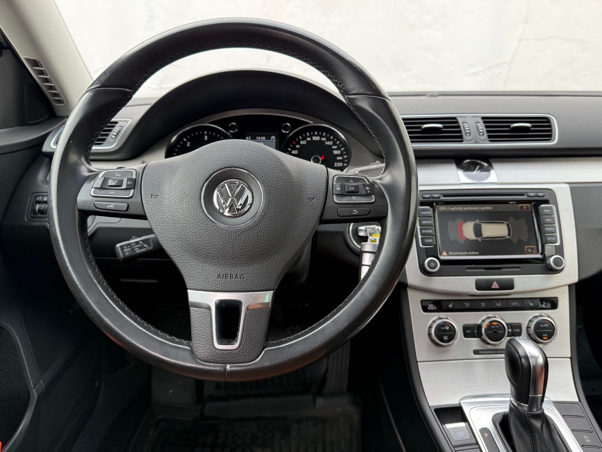 Volkswagen Passat Variant, 2.0 TDI 125 kW Highline DSG - fotka 5