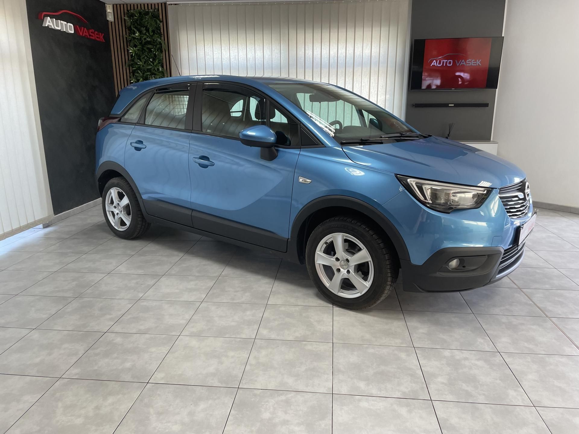 Opel Crossland X, 1.2 i LPG ČR 1.MAJ. SERVISKA - fotka 2