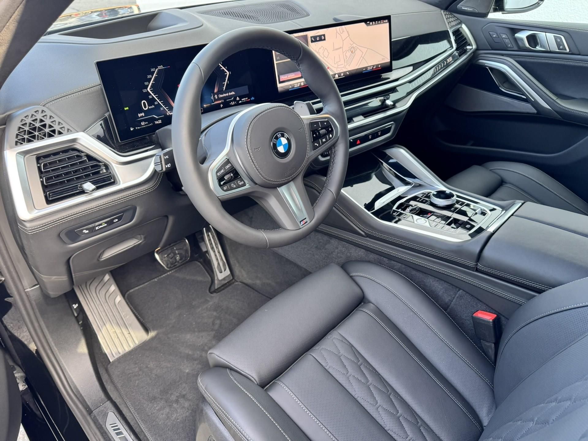 BMW X6, X6 xDrive40d - fotka 4