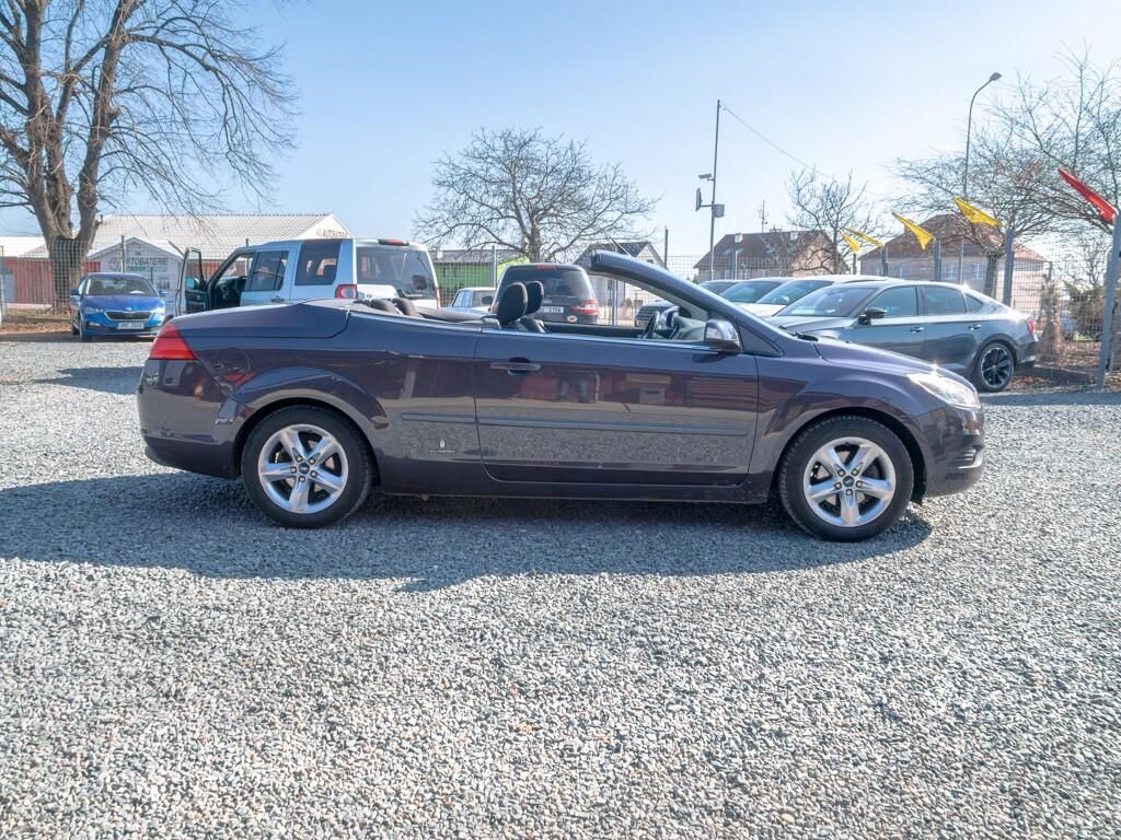 Ford Focus, 1.6i 16V 74KW – KABRIO - fotka 4