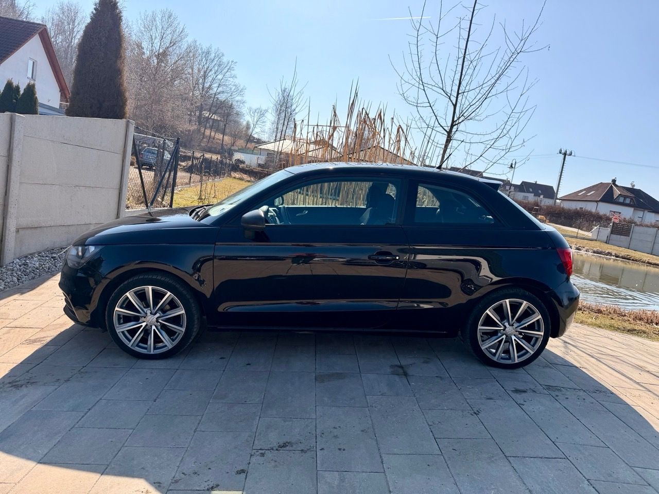 Audi A1, 1.2TFSI 63kW klima-servis-ČR - fotka 2