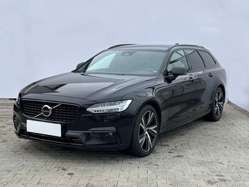 R-Design B4 FWD 145kW