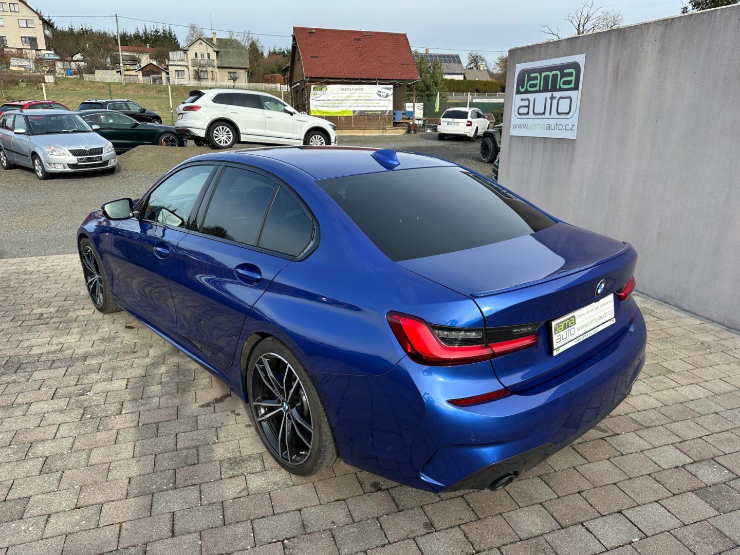 BMW Řada 3, 320D 140kW  X-Drive M-Packet - fotka 5