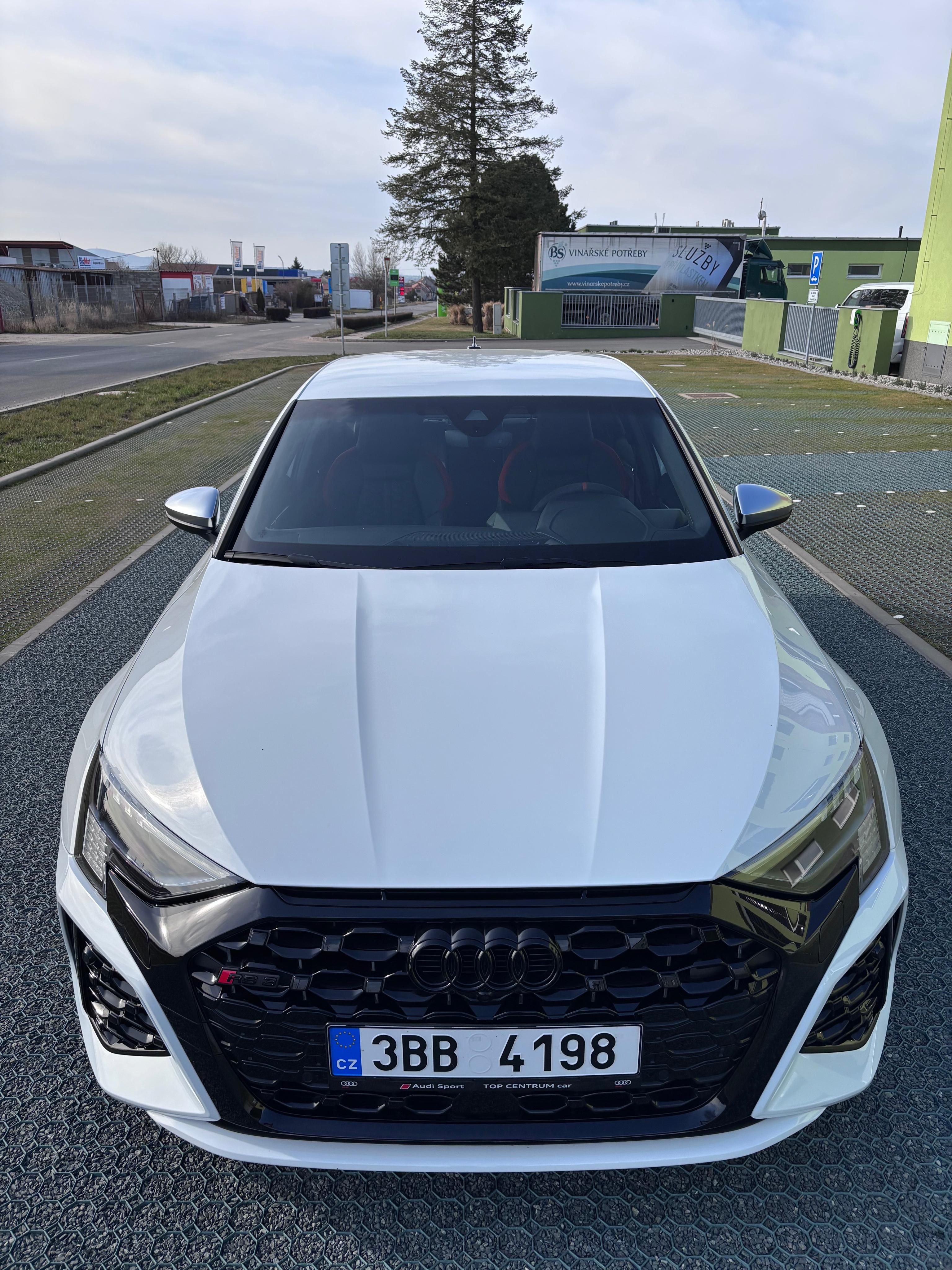 Audi RS3, Audi RS3 Sportback