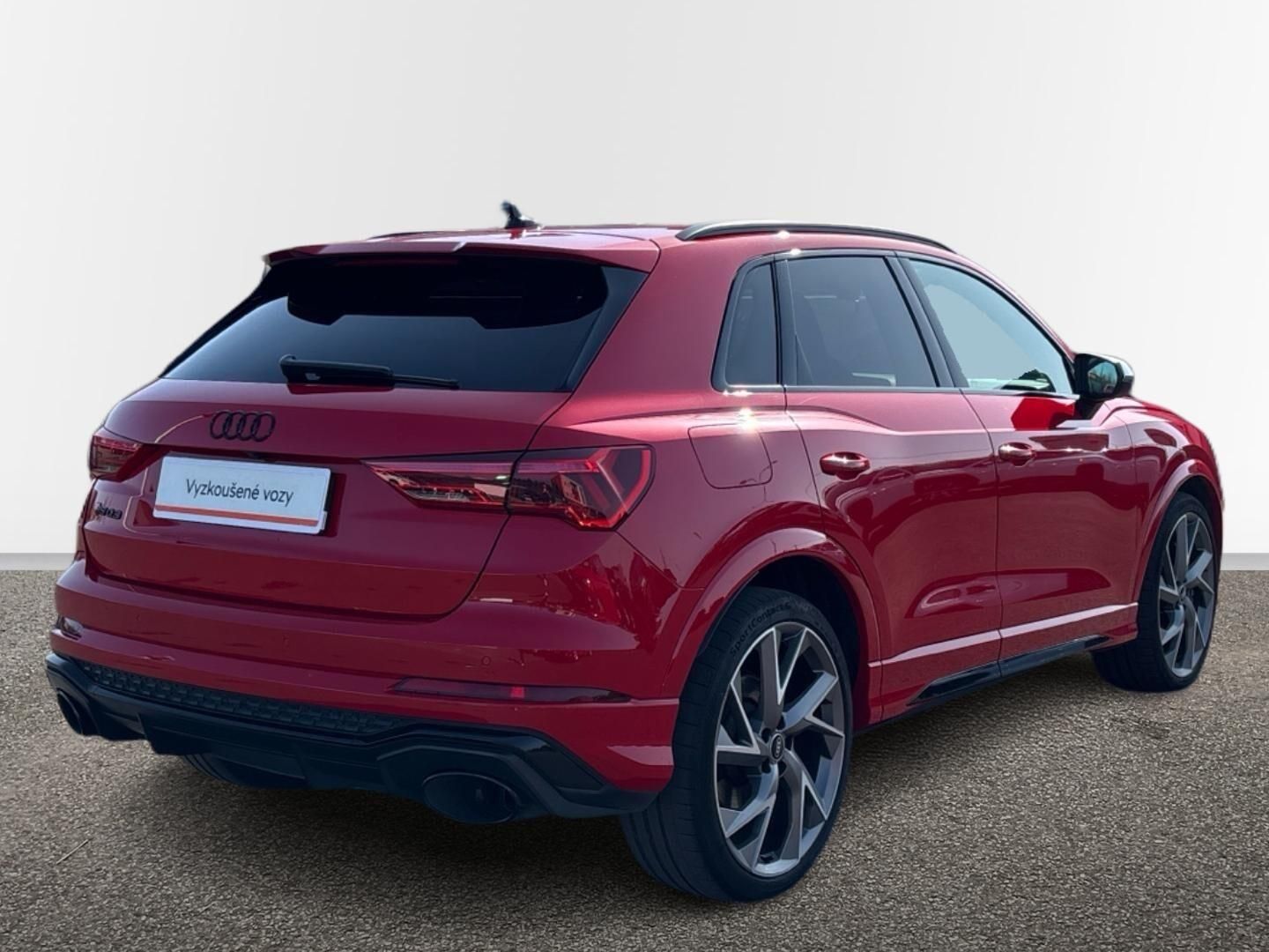 Audi RS Q3, 2.5 TFSi / 294 kW 4x4 - fotka 2