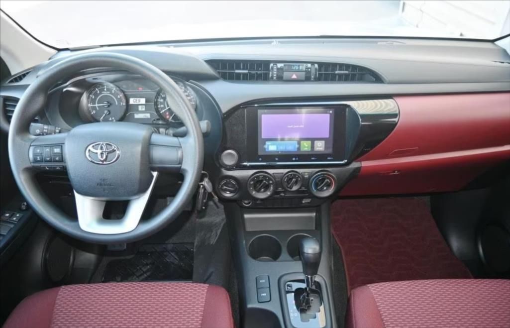 Toyota Hilux, DC 2,7i VVT-i 6 AT 4X4 - fotka 4
