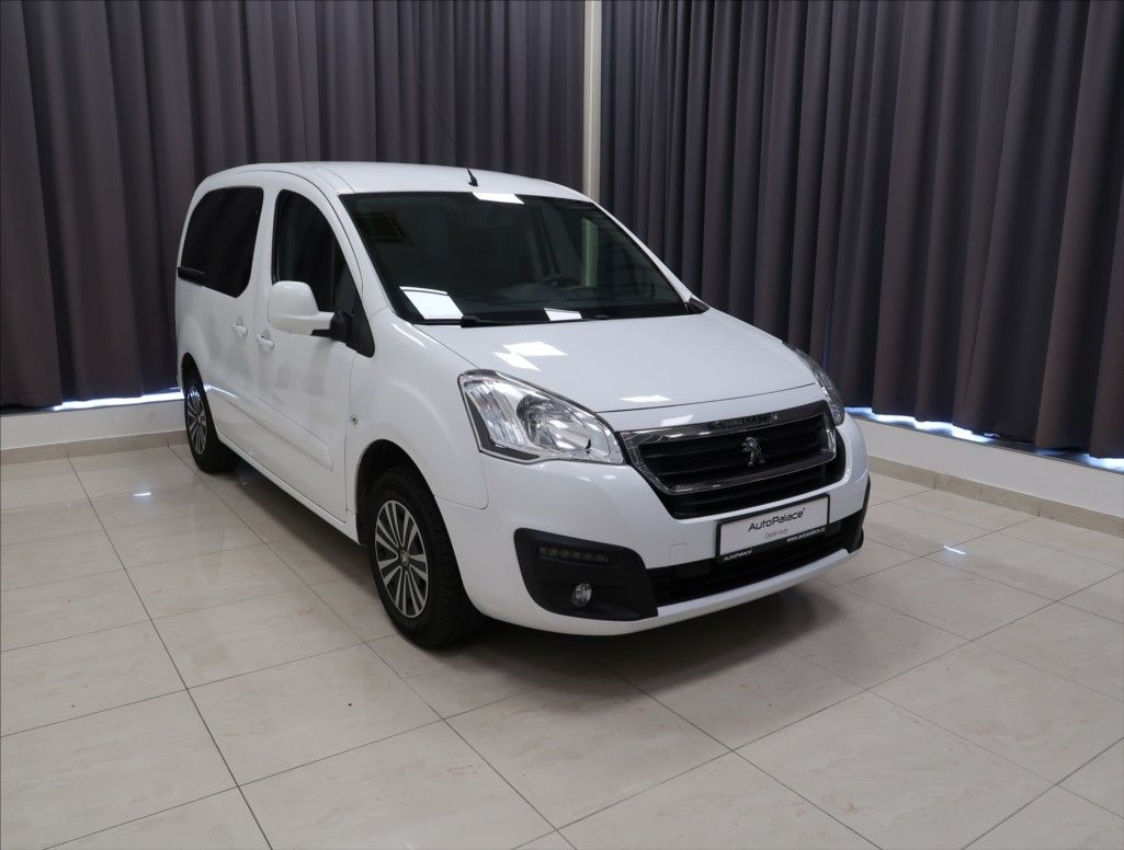 Peugeot Partner Tepee, 1,6 BLUEHDi 1. MAJ ČR DPH - fotka 4