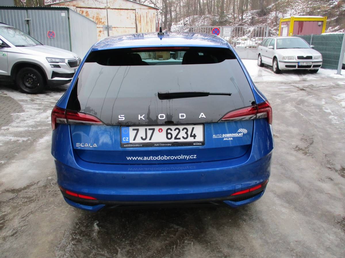 Škoda Scala, Top Selection 1,5TSI 110kW DSG - fotka 6