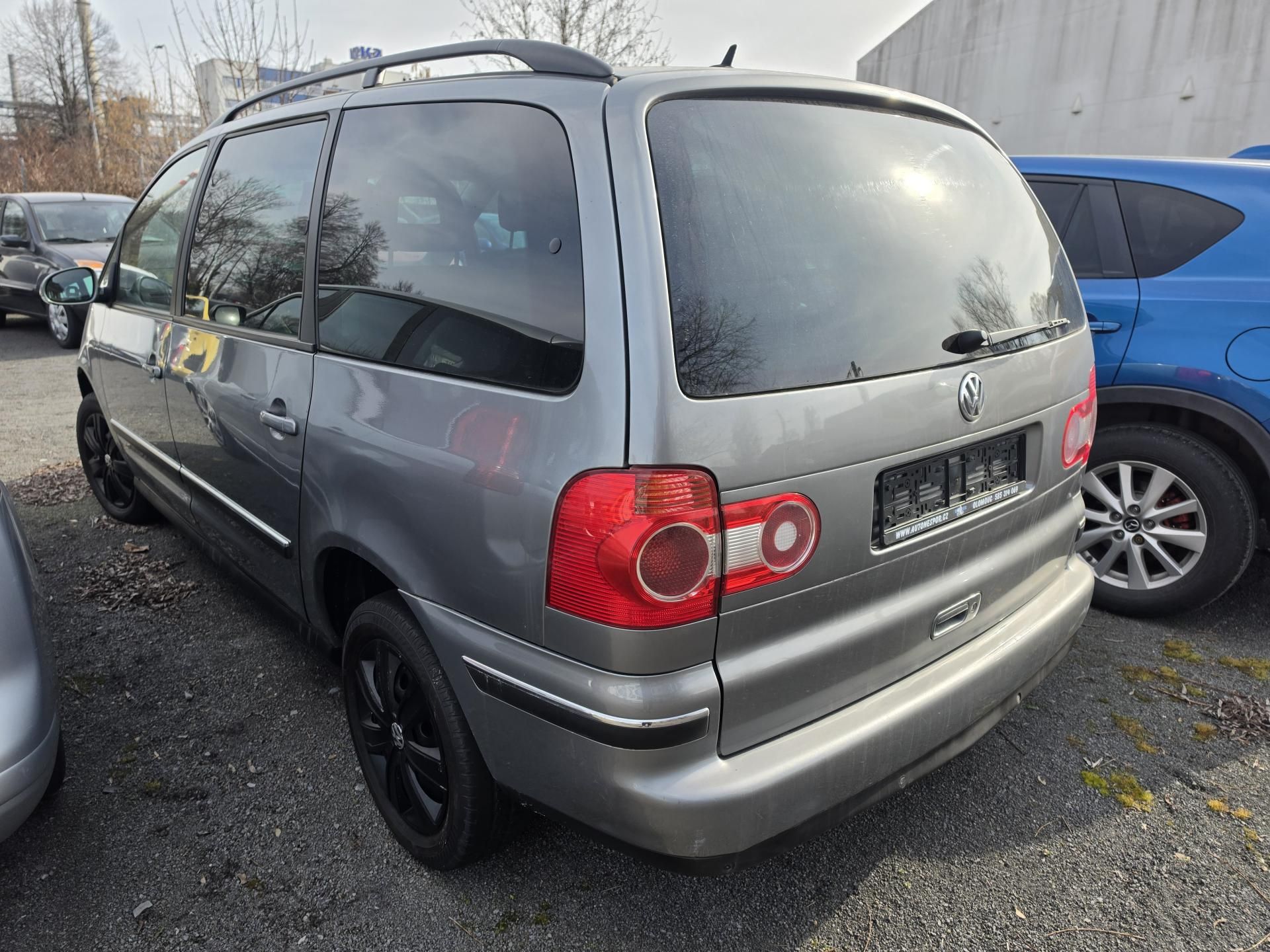 Volkswagen Sharan, 1.9 TDI 7 míst - fotka 3