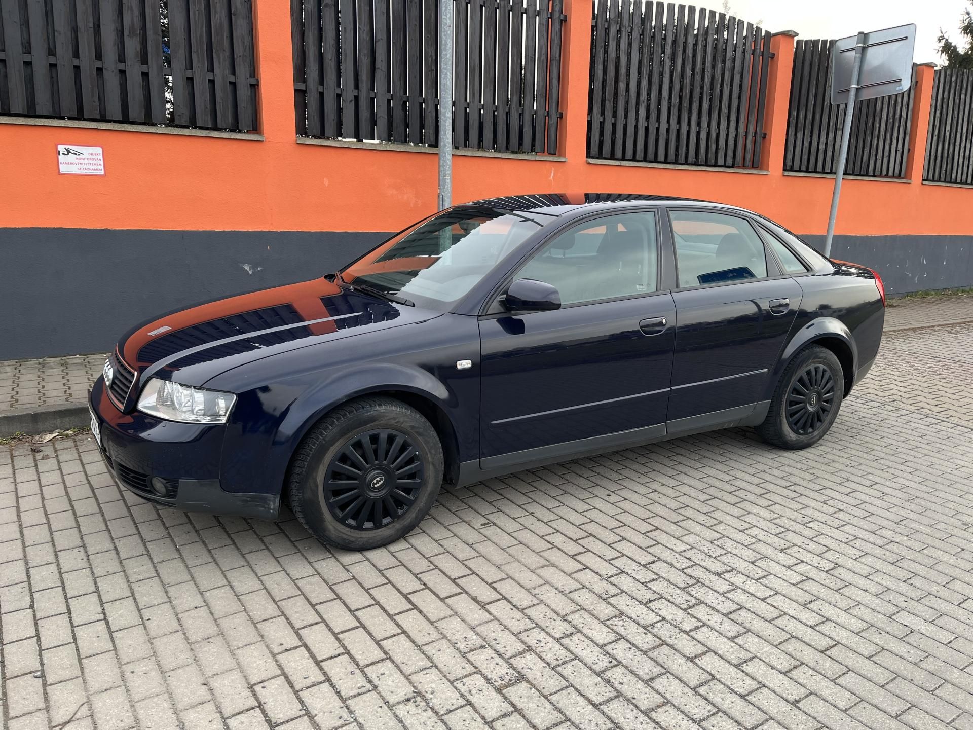 Audi A4, 1.9 TDi - fotka 2