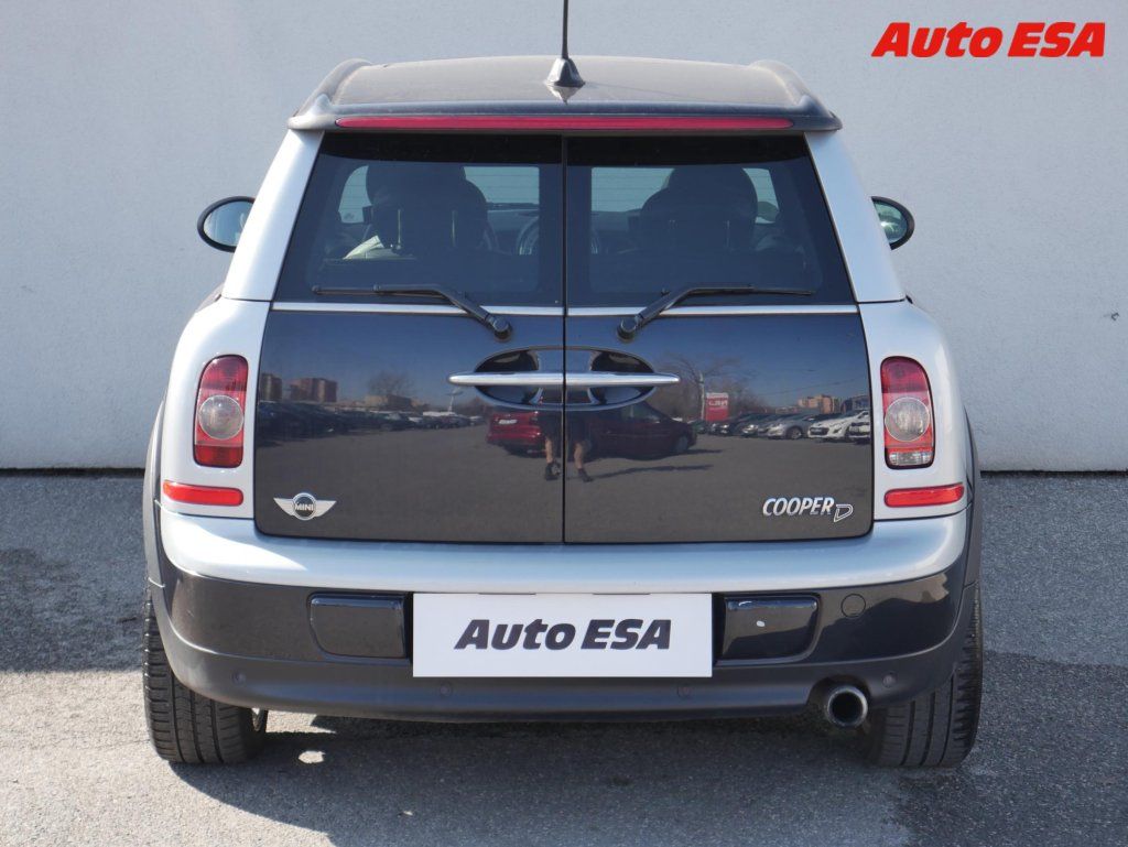 Mini Clubman, 1.6D,AC,panor,navi - fotka 5