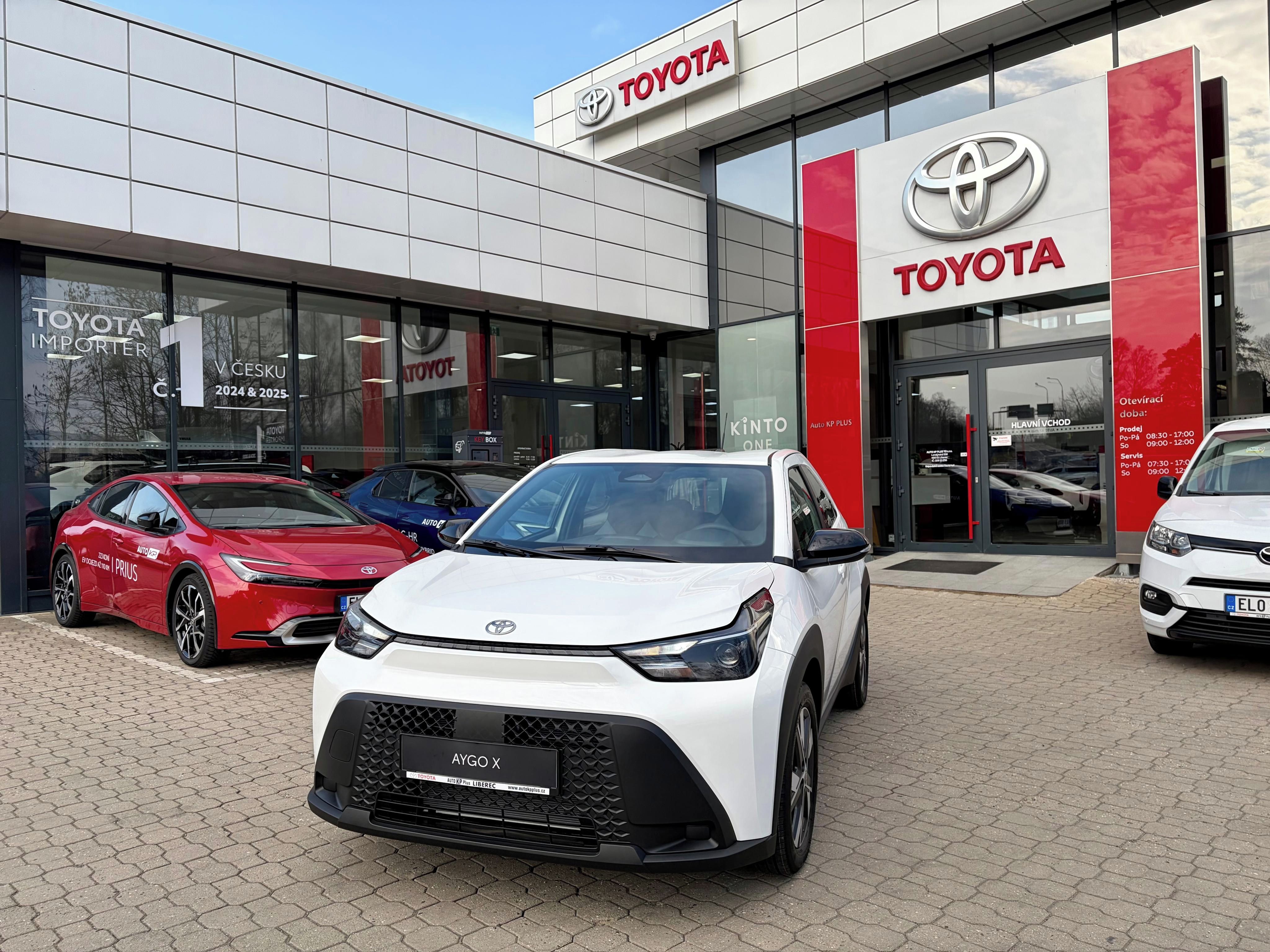 Toyota Aygo, 1,5 HEV 116k Comfort