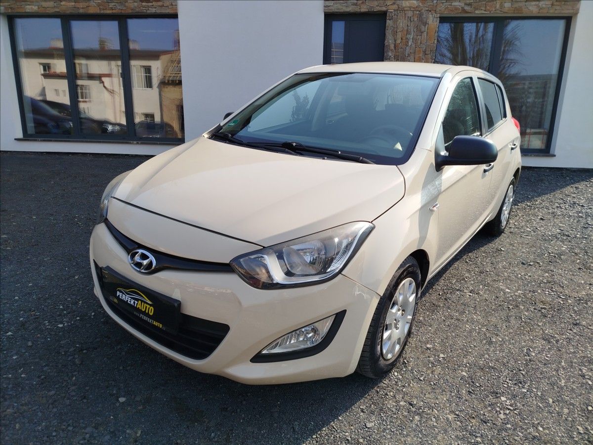 Hyundai i20, 1,2 i, 63kW, po velkém SERVISU