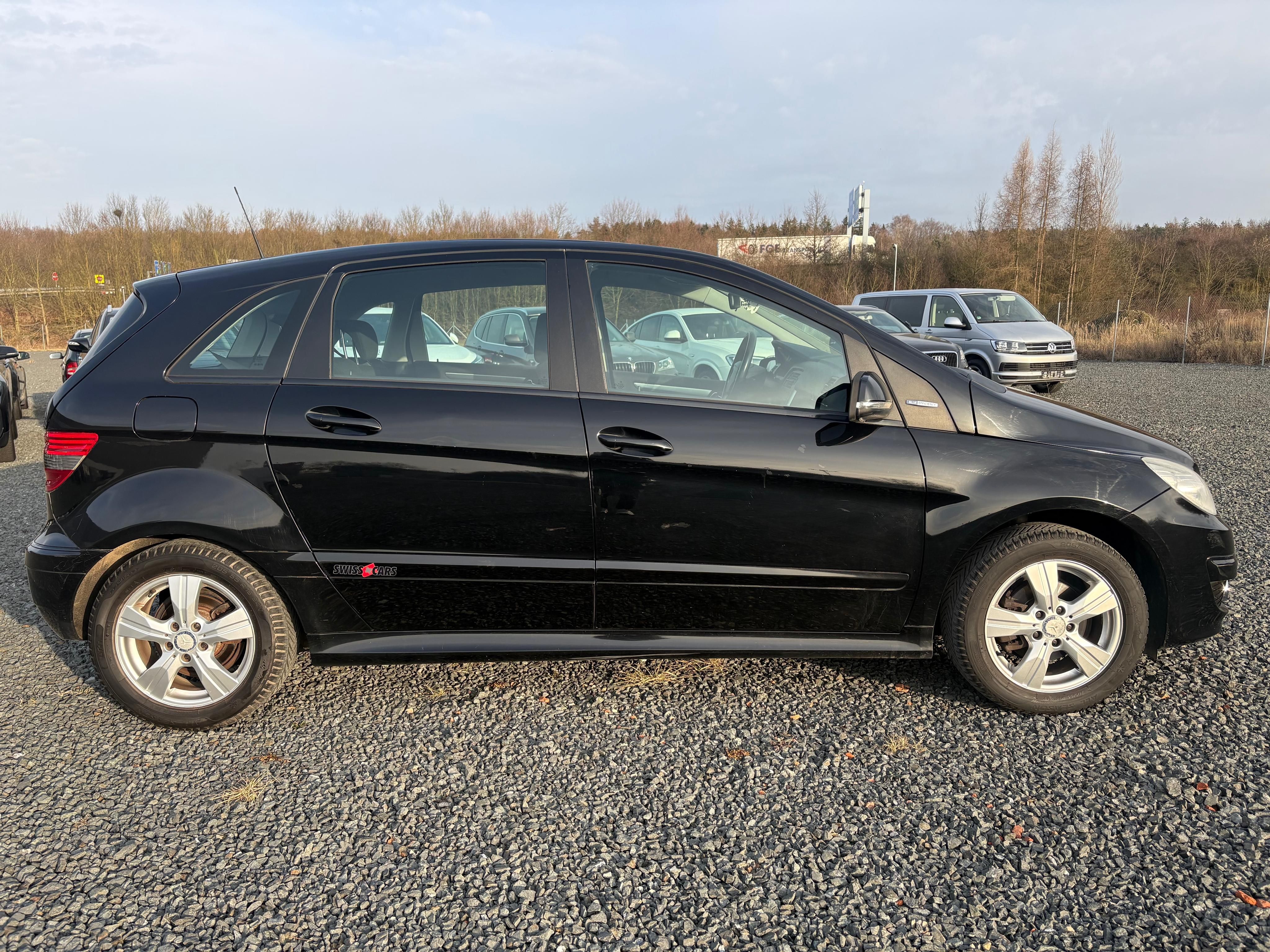 Mercedes-Benz Třídy B, 180i 85kw Classic - fotka 4