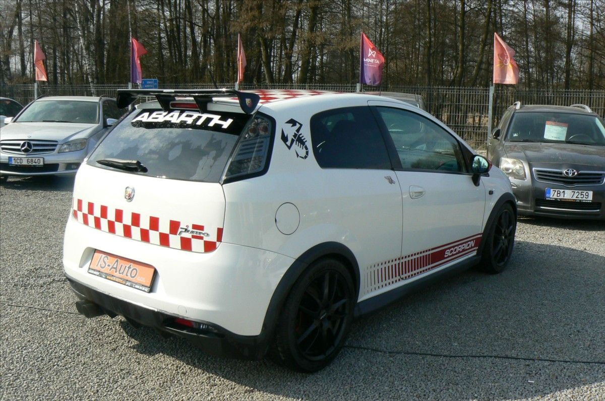 Fiat Grande Punto, 1,4 T ABARTH-114 KW - fotka 3