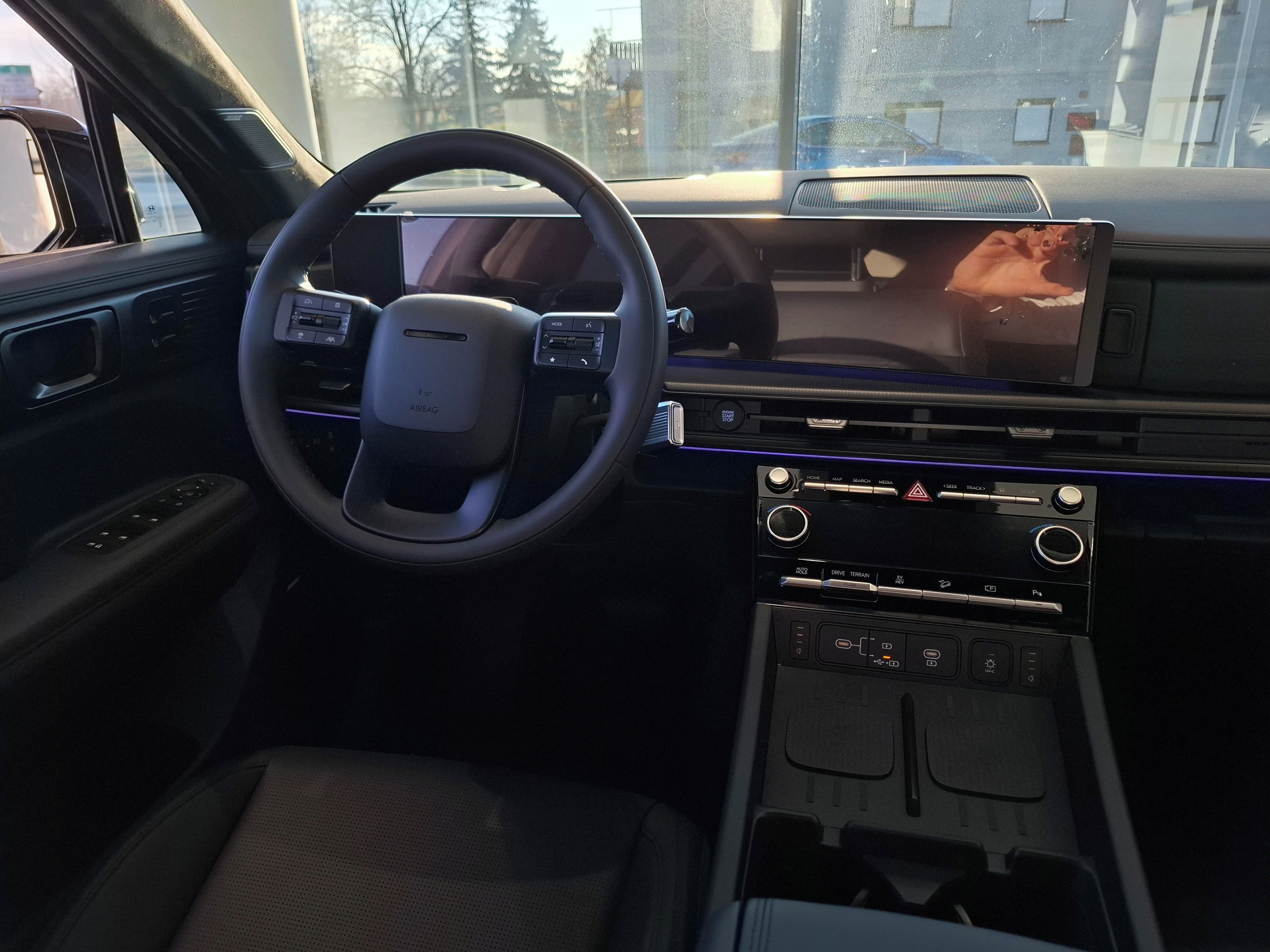 Hyundai Santa Fe, 1,6TGDI PHEV 212kW CALLIG 4X4 - fotka 6