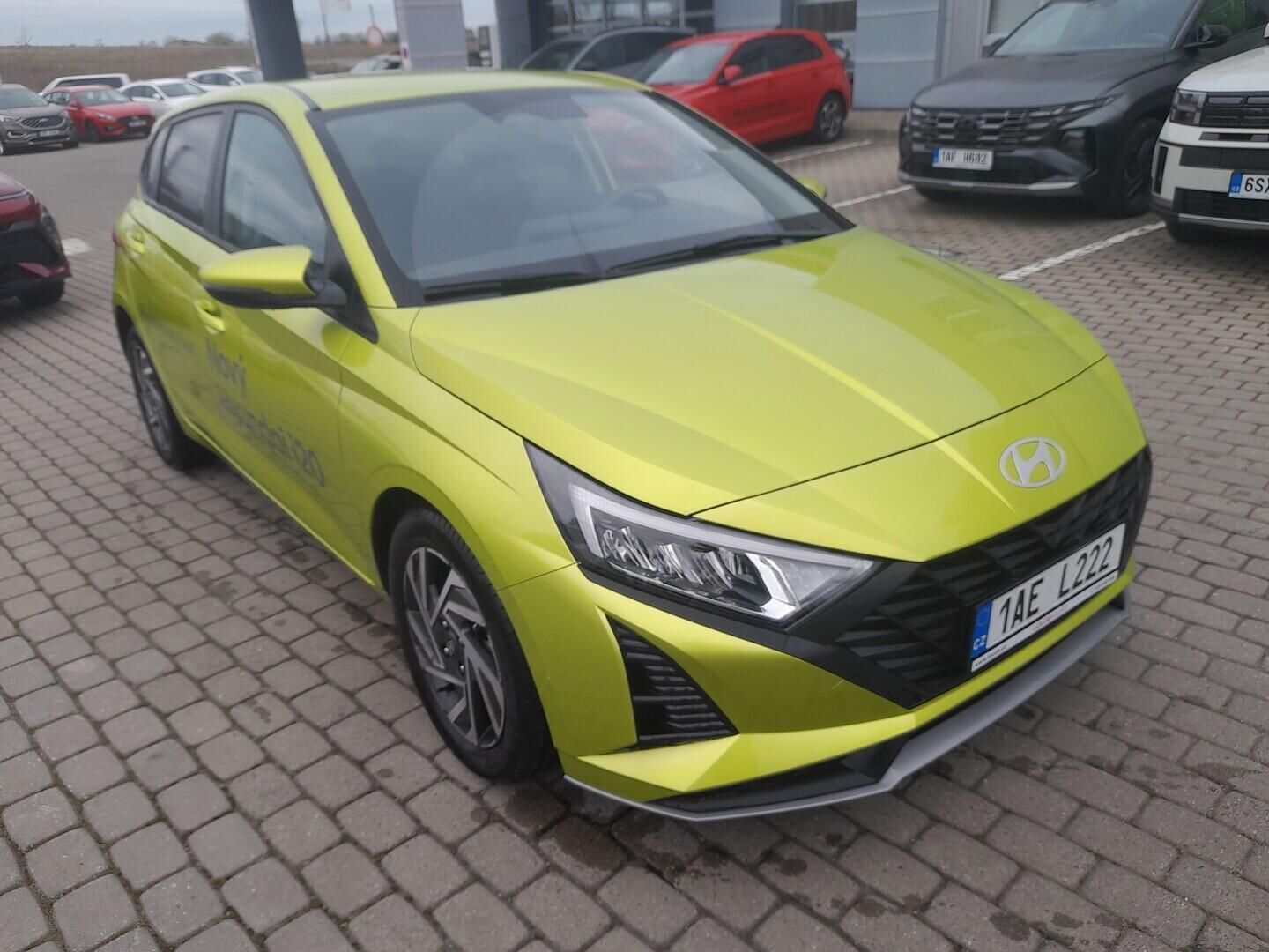Hyundai i20, BC3 Smart 1,2i 58 kW - fotka 4